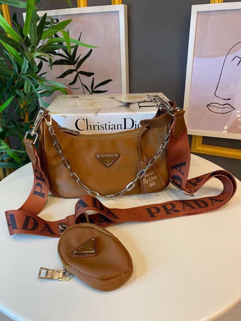gumtree prada bag